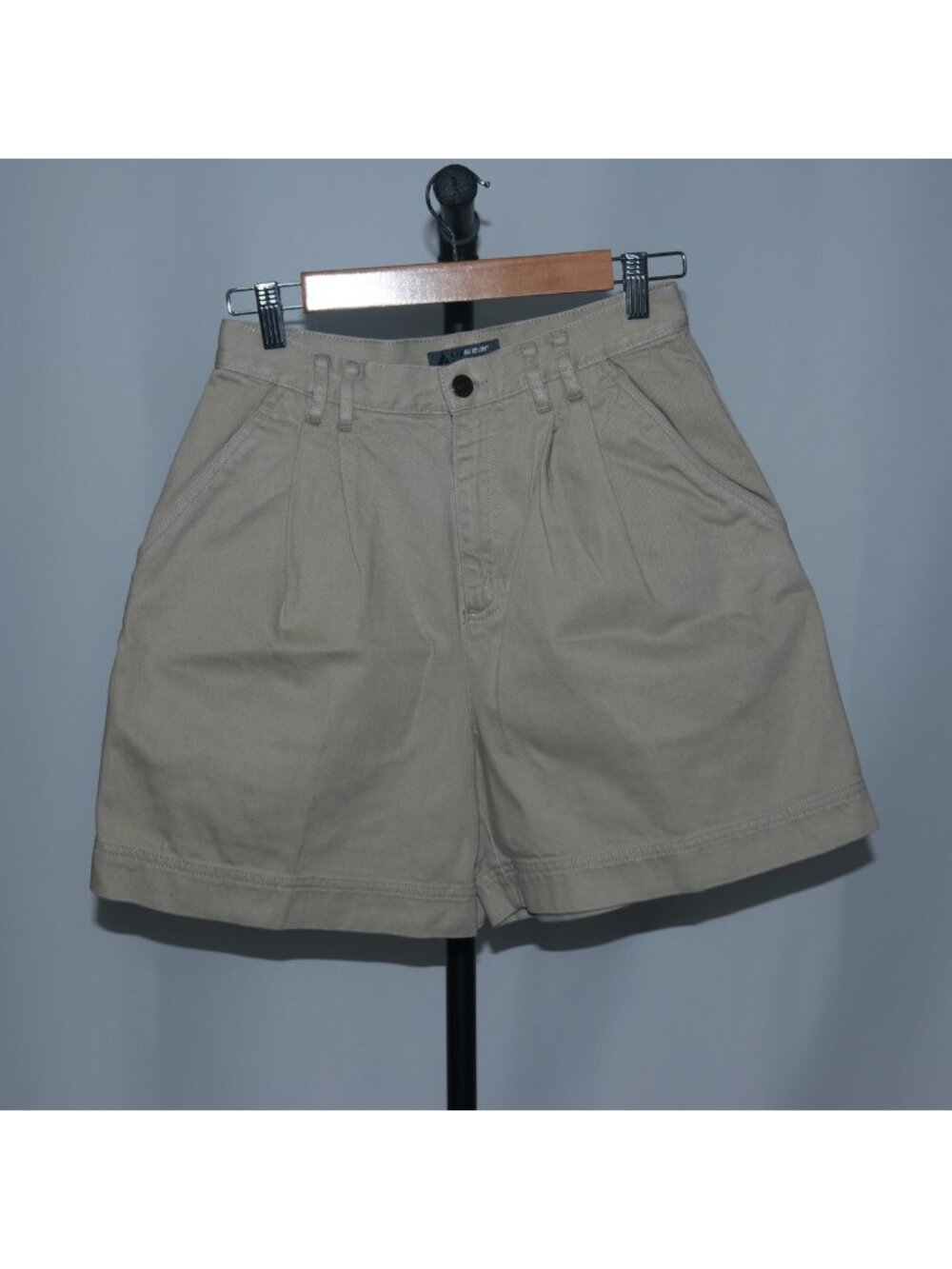 Lizwear Womens Petite 100% Cotton Shorts Tan Made In Israel Size 6P